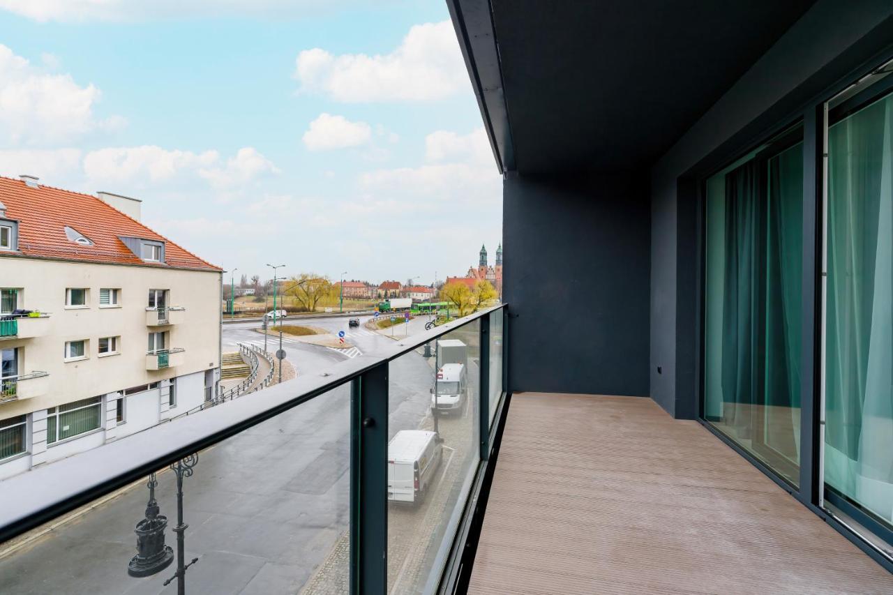 Apartments Poznan Chwaliszewo Residence With Free Garage By Noclegi Renters Buitenkant foto