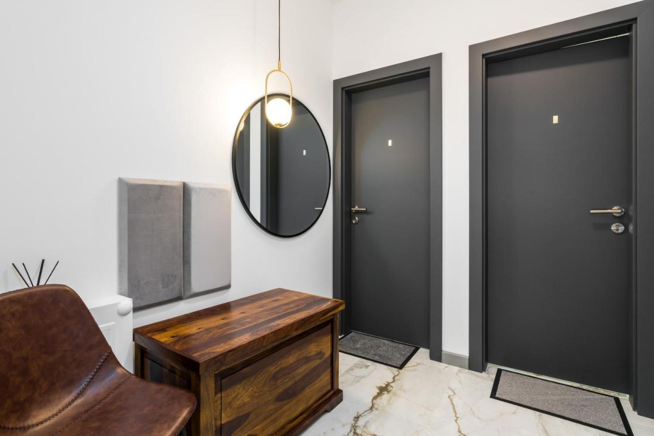 Apartments Poznan Chwaliszewo Residence With Free Garage By Noclegi Renters Buitenkant foto